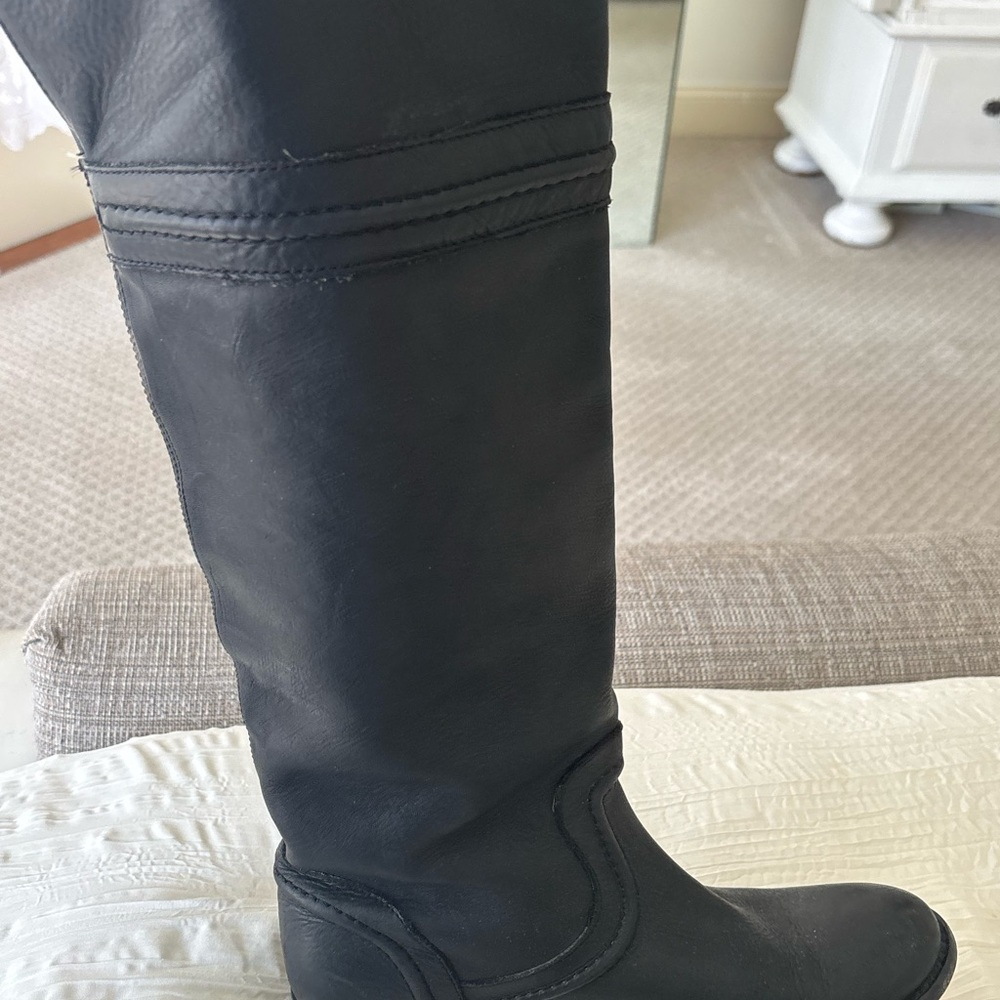 Vintage FRYE Melissa Trapunto Knee-High Women's Riding Boots, Size 6.5-7